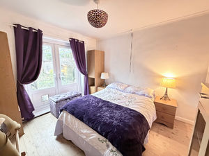 Photo 24- click for photo gallery